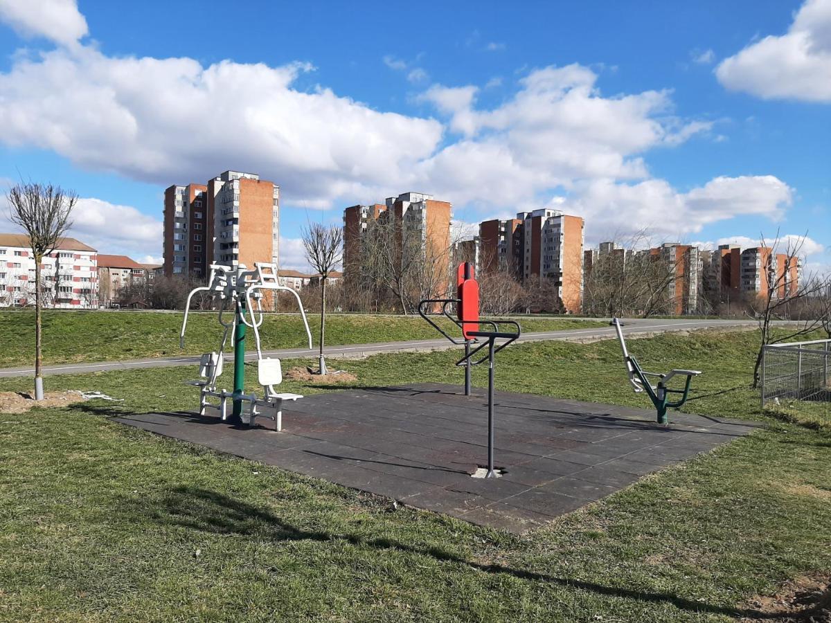 Apartament Hyggelig Oradea Zewnętrze zdjęcie